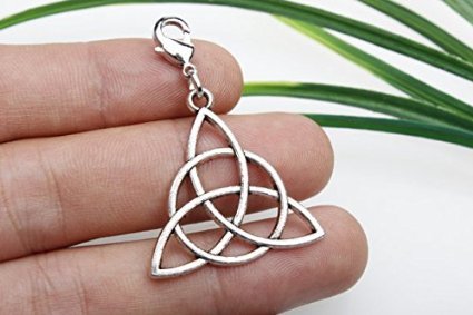 Own Charm Antique 실버 Celtic Knot Triquetra Charms Pendant 28mm