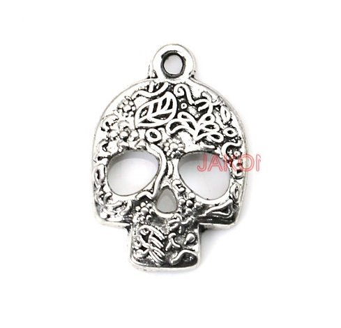 15 Antique Silver Skull Charms 23x16mm (NS712)