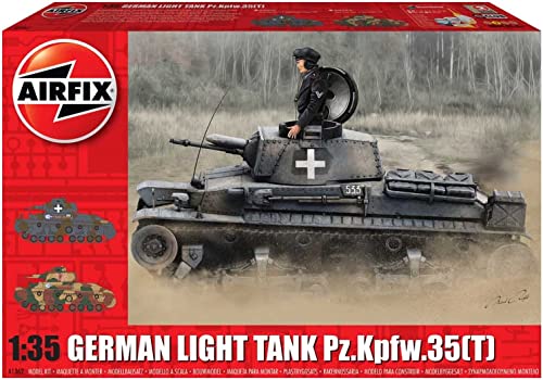 밀리터리 피규어 Airfix German Light Tank Pz.Kpfw.35T 135 WWII Military Armor Plastic Model Kit A1362