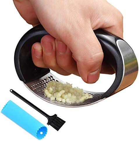 집들이선물 생강 마늘다지기 Garlic Press Rocker Stainless Steel 304, Rustproof and Dishwasher Safe, Garlic Crusher Squeezer with Silicone Peeler and Cleaning Brush, by FeliceG