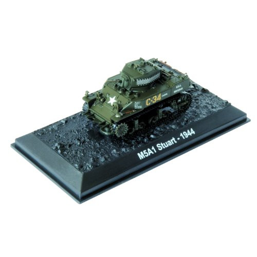 M19 A1 Stuart u2013 1944 Diecast 1/72 Model M19 A1 Stuart u2013 1944 Diecast 1: 72 Model (Amercom BG u2013 36)